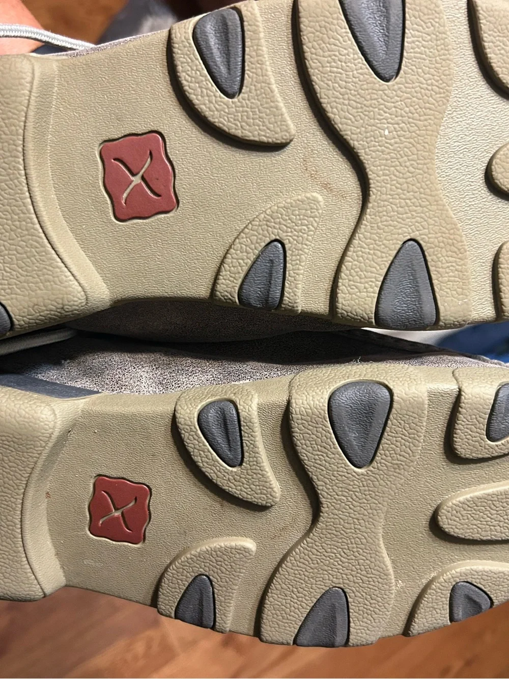 Twisted X Men's Chukka Boots in Taupe Suede